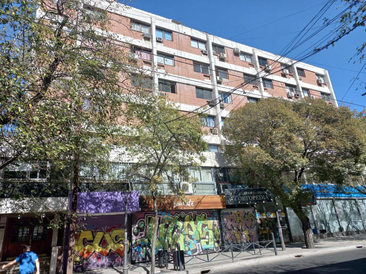 Mendoza 3 Dormitorios Con Balcones Y Alem Chic Monoambiente Y Mendoza Estudio Para 1 3 Apartamentos エクステリア 写真