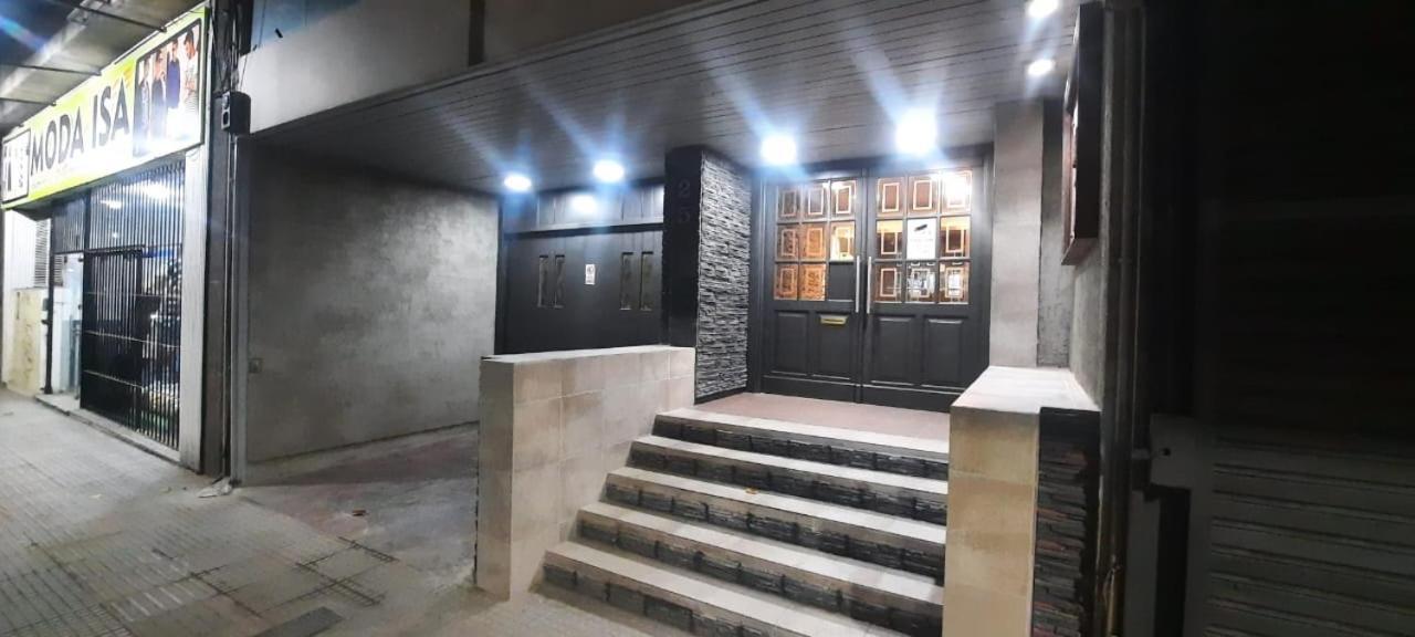 Mendoza 3 Dormitorios Con Balcones Y Alem Chic Monoambiente Y Mendoza Estudio Para 1 3 Apartamentos エクステリア 写真