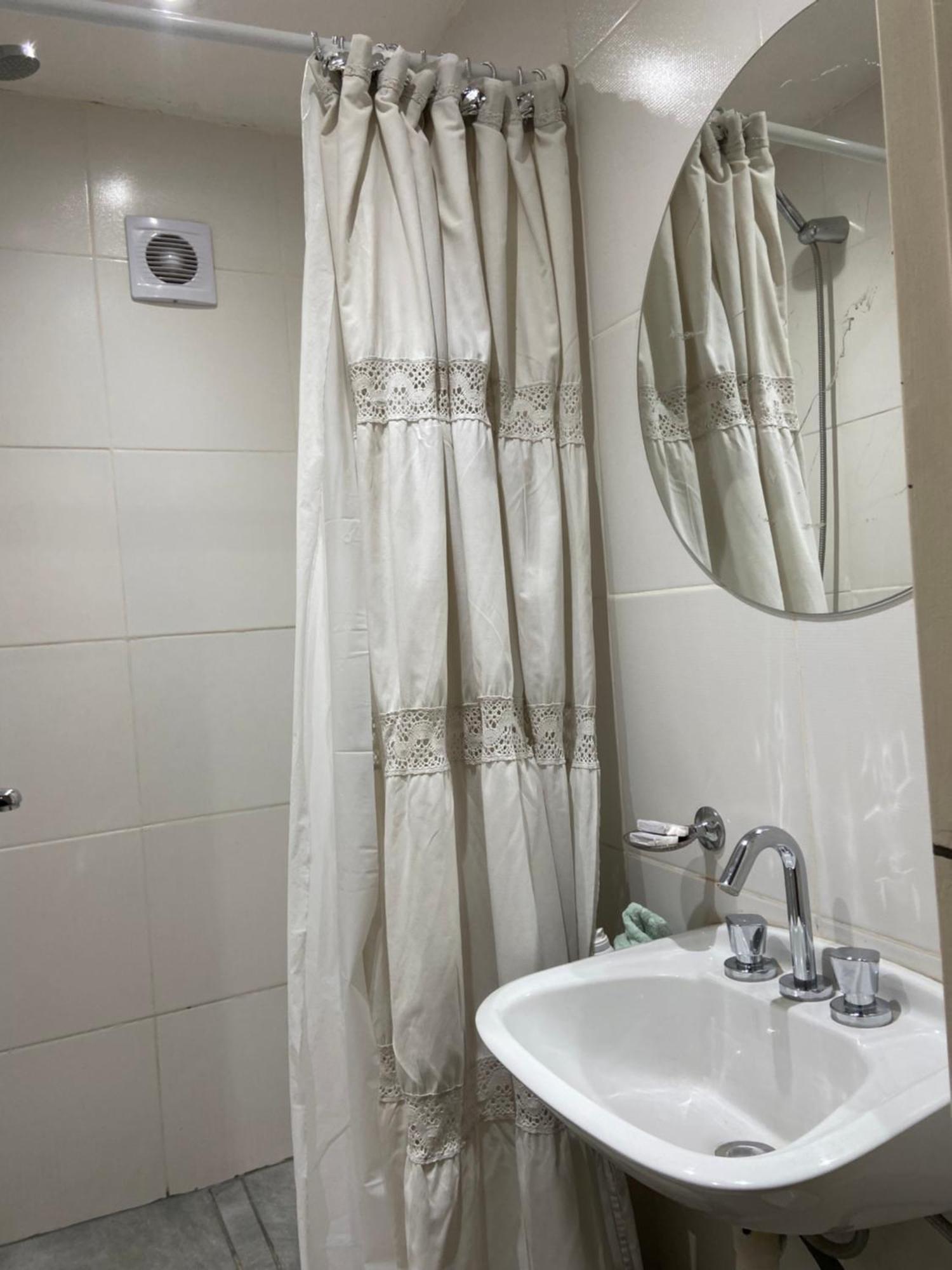 Mendoza 3 Dormitorios Con Balcones Y Alem Chic Monoambiente Y Mendoza Estudio Para 1 3 Apartamentos エクステリア 写真